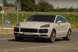 Німці презентували найпотужнішу версію Porsche Cayenne Turbo S