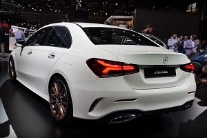 В Парижі продемонстрували новий Mercedes A-Class Saloon